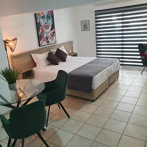  Apartment Bay Cyprus